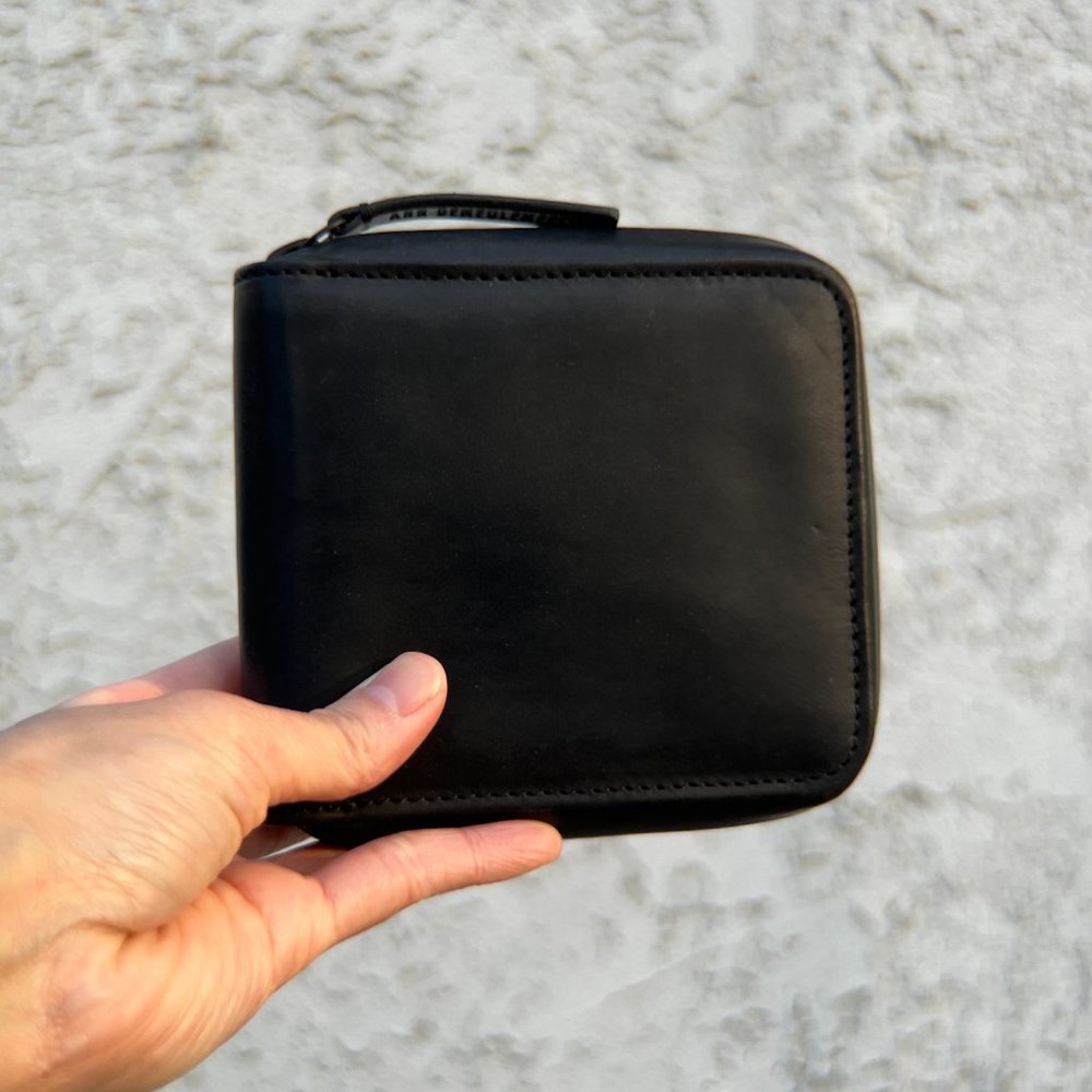 ANN DEMEULEMEESTER - Black Alana Zip Wallet - Genuine leather